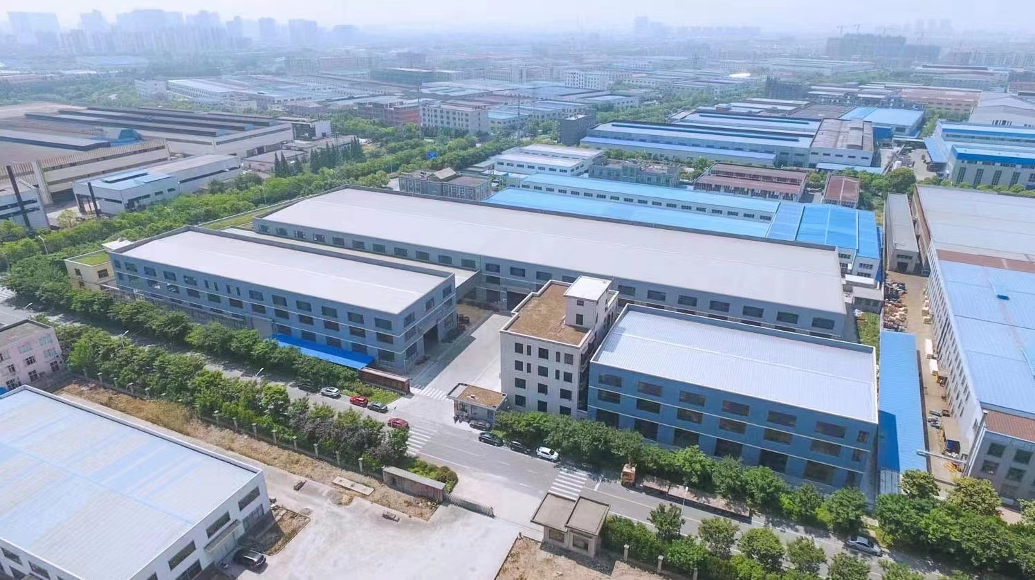 靖江城南工業(yè)園廠區(qū)